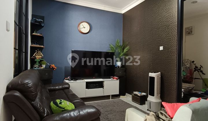 Rumah 2 Lantai Boulevard Dekat Toll Di Citra Grand Cibubur 2