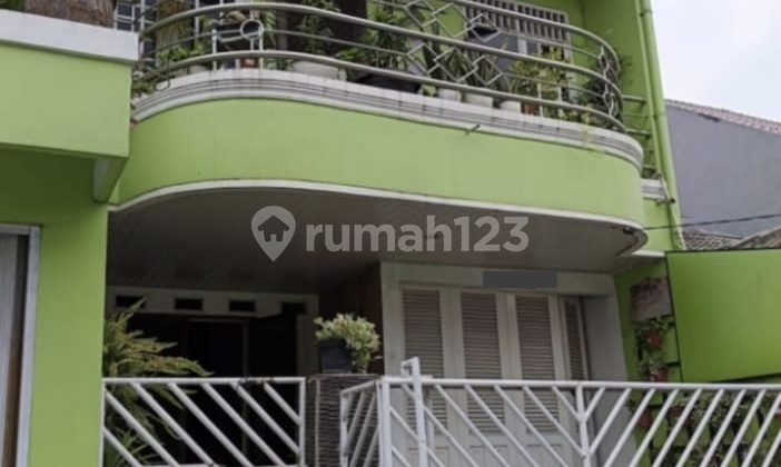 Jual Cepat Rumah Strategis 2 Lantai Di Bekasi Timur Jual Cepat Rumah Strategis 2 Lantai Di Bekasi Timur