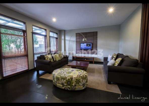 For Sale Furnished 3-Story House In Sentra Duta Bandung 2