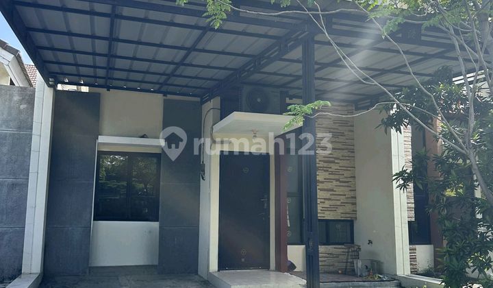 Sewa Cepat Rumah Strategis Siap Huni Dekat Summarecon di Greenara