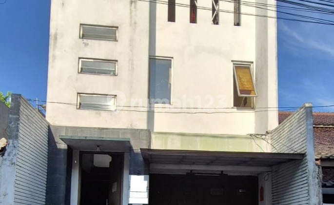 Dijual Rumah Kost 10 Kamar Dengan Lokasi Strategis Di Gandaria