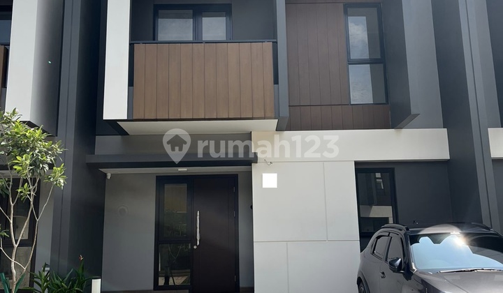 Dijual Cepat Rumah Lebar 7 Di Regia Summarecon Crown Gading Dijual Cepat Rumah Lebar 7 Di Regia Summarecon Crown Gading
