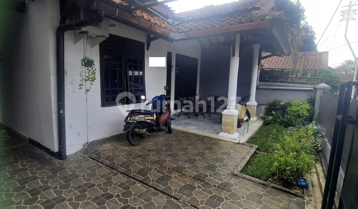 Own a 1-Story House, 205m² Spacious, Strategic Location in Cipaku Bogor. Own a 1-Story House, 205m² Spacious, Strategic Location in Cipaku Bogor.