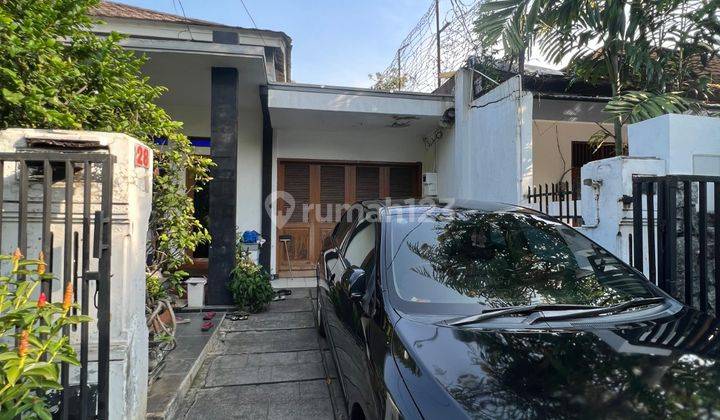 Rumah 1 1/2 Lantai Lokasi Strategis Di Pusat Jakarta 1