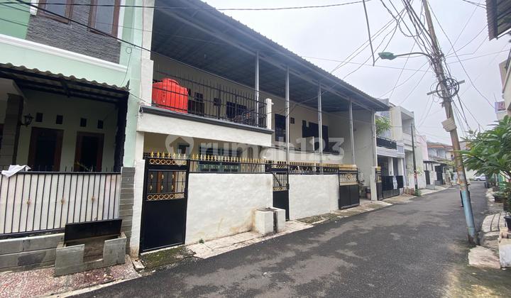 Quick Sale Strategic House Perfect for Investment in Kayu Putih 2