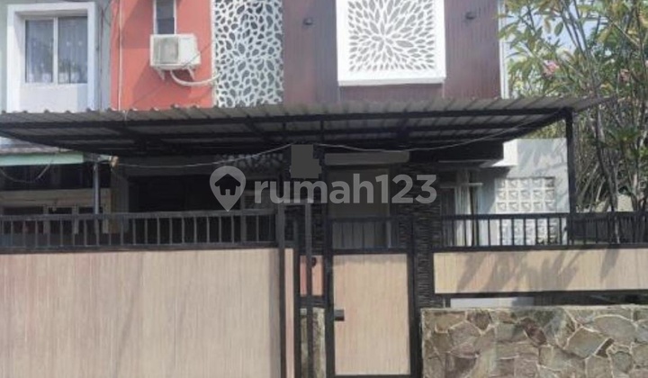 Dijual Rumah Semi Furnish 2 Lantai Di Sentul Residence