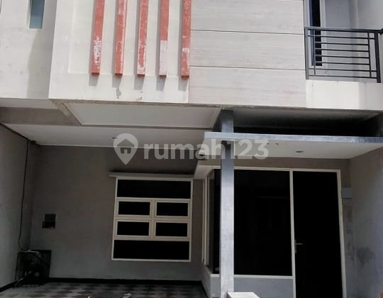 For Quick Sale: 2-Story Ready-to-Occupy House in Urban Mansion Surabaya