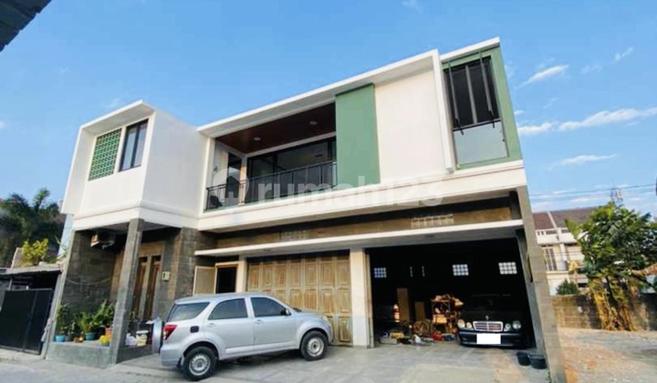 Jual Rumah Strategis 2 Lantai Modern Di Cibaduyut Bandung