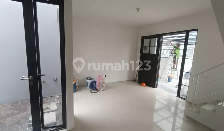 Disewakan Amesta Living Rumah Baru Gress Di Surabaya Timur 2
