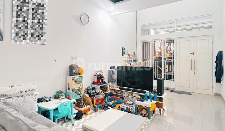 Disewakan Rumah Furnish Di Harapan Indah 2 Lantai 2