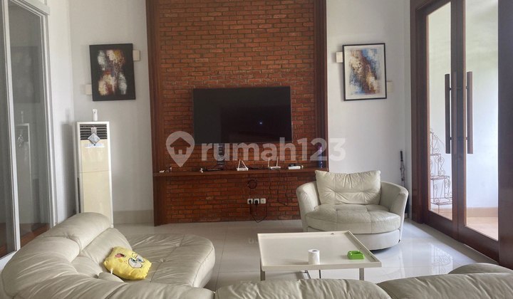 Dijual Rumah Luas Strategis Dekat Kebun Raya Bogor, Bogor Tengah 2