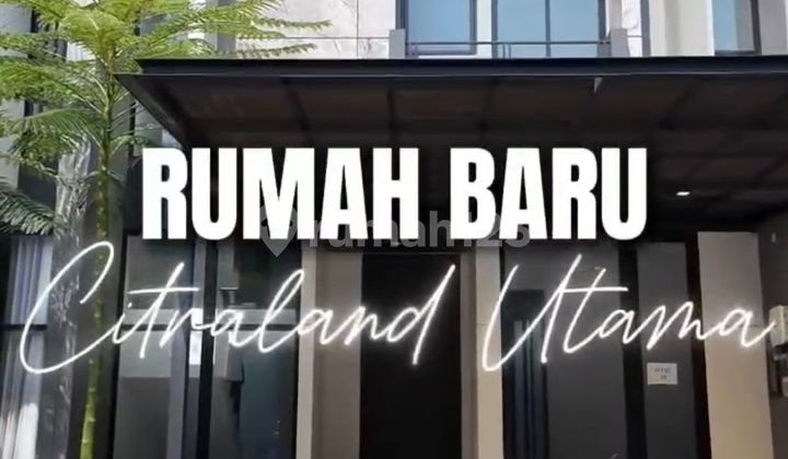 Quick Sale of Exclusive House in District 9 Citraland Utama Surabaya