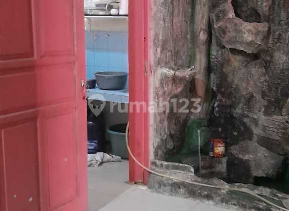 Dijual Rumah 1 Lantai 4 Kamar Tidur Tanah Luas di Batu Ampar Kramat Jati Jakarta Timur 2