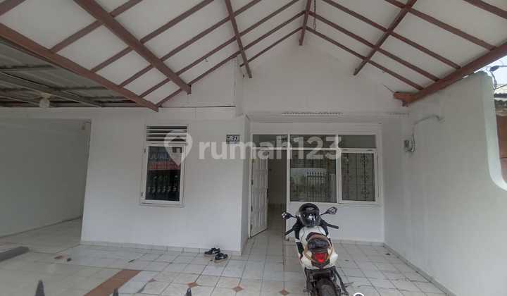 Dijual B U Rumah 3 Kamar Tidur Butuh Minim Renovasi Di Bekasi Timur 2