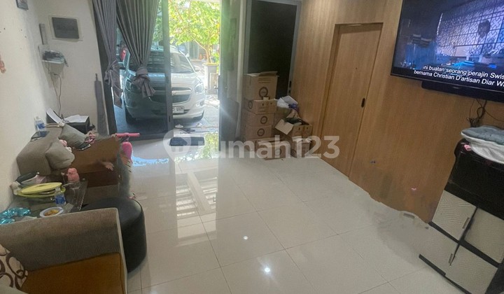 Dijual Rumah Sertifikat Shm Selangkah Dari International School Di Harapan Indah 2