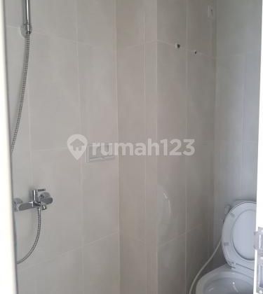 For Sale Unfurnished Studio Apartment in Serpong Garden 2