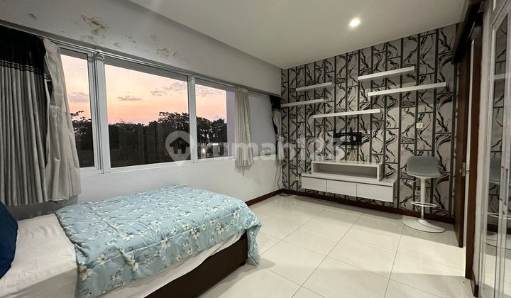 For Sale 3-Story Fully Furnished 4-Bedroom House in the Center of Harapan Indah City 2