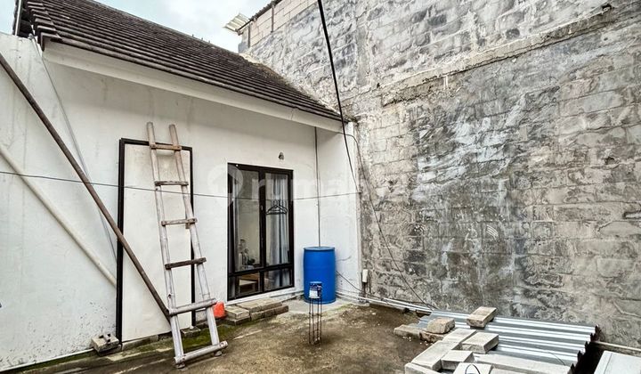 For Sale: 1-Story House, 2 Bedrooms, Flora Aryana Cluster, Karawaci, Tangerang 2