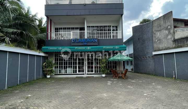 Dijual Ruko Gandeng Luas Tanah 465 Meter dengan Parkiran Luas di Jatimurni Bekasi