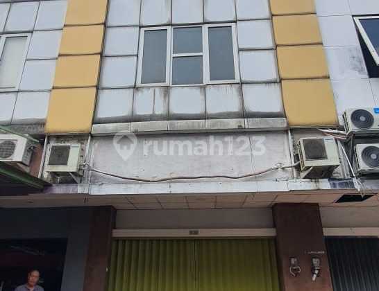 For Rent: Shop House in BSD Strategic Location For Rent: Shop House in BSD Strategic Location