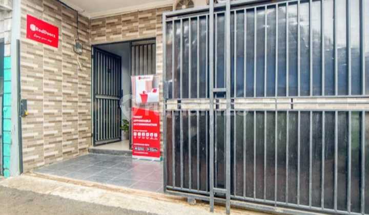 Di Jual Rumah 2 Lantai 8 Kamar Tidur bisa untuk Kost An atau Penginapan di Ciracas Jakarta Timur 2