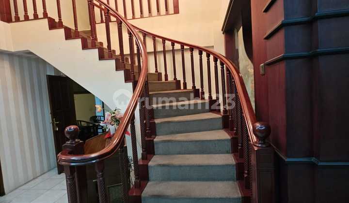 For Sale Luxury House In Rempoa South Tangerang Land Area 633 Meters