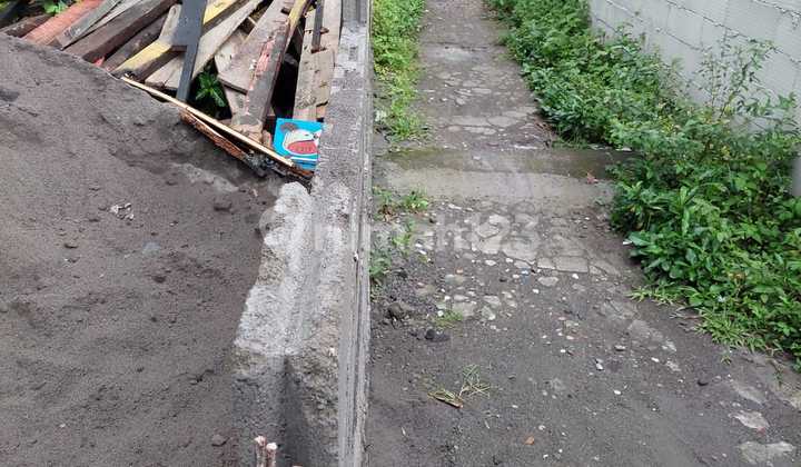 Djual Tanah Dan Rumah Lokasi Di Pusat Kota Yogyakarta Cocok Di Bangun Untuk Kost Karena Dekat Dari Universitas Ugm, Uny Dlk 2