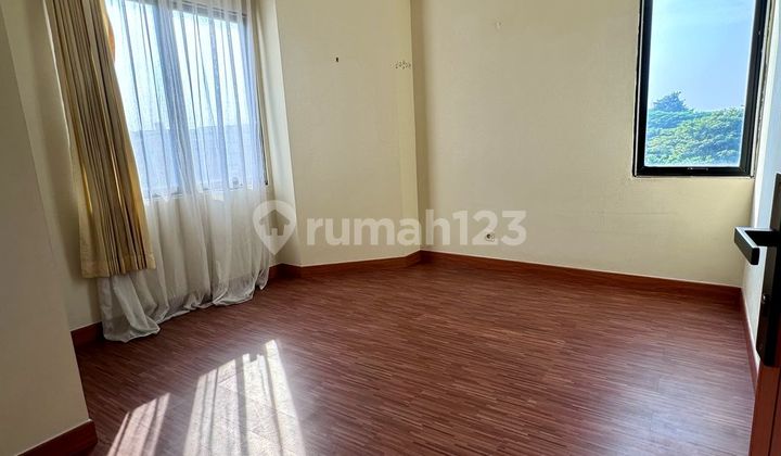 Dijual Condominium Luas 96 Meter Harga 600jt An 