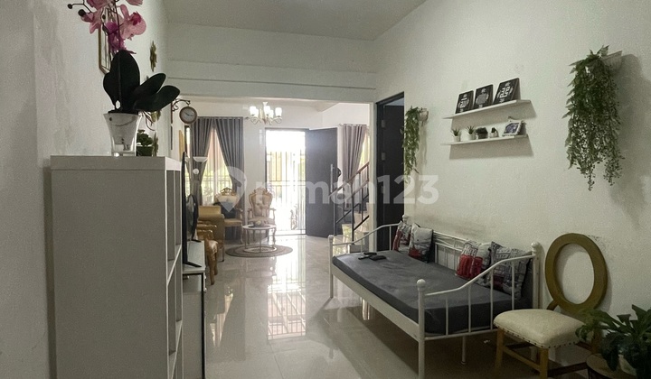 Dijual B U Rumah 3 Lantai 4 Kamar Tidur Full Renovasi Di Kota Harapan Indah 2