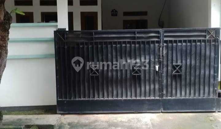 Dijual Rumah Bagus SHM 1,5 Lantai 3 Kamar Tidur di Cikarang Barat Dijual Rumah Bagus SHM 1,5 Lantai 3 Kamar Tidur di Cikarang Barat