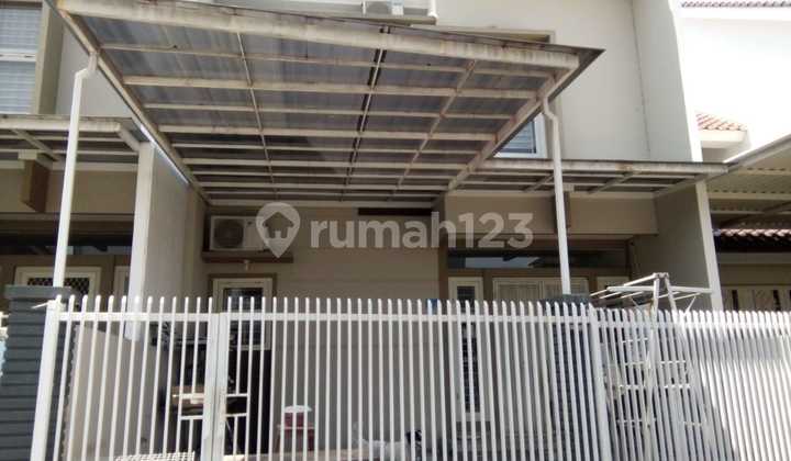 For Sale 2-Story House with 4+1 Bedrooms in Kenjeran, Surabaya 2
