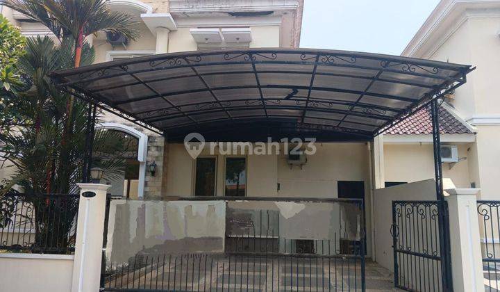 Disewakan Rumah Bagus 4+1 Kamar Tidur Di The Royal Residences Jakarta Timur  2