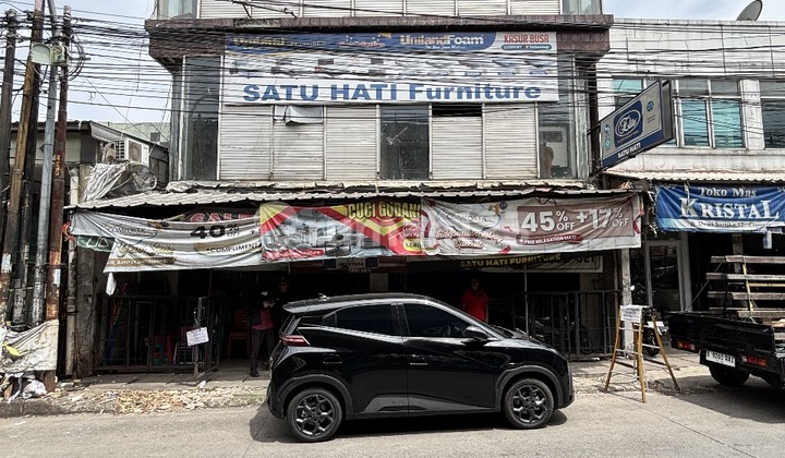 For Rent 3-Storey Shop House Strategically Located on Main Road Dewi Sartika Ciputat Tangsel