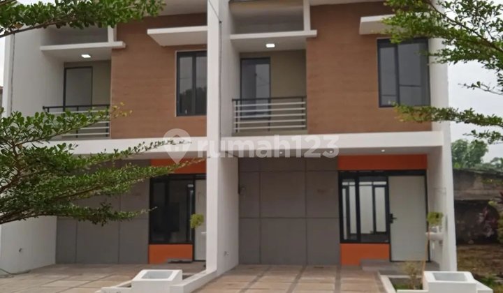 Dijual Rumah Bagus 2 Lantai 2 Kamar Tidur di Karang Tengah Tangerang Dijual Rumah Bagus 2 Lantai 2 Kamar Tidur di Karang Tengah Tangerang