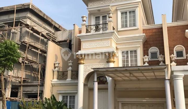 For Sale, Land Area 250 Meters in Gading Serpong House For Sale, Land Area 250 Meters in Gading Serpong House