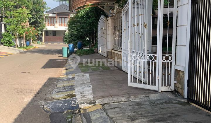 Djual Rumah Bagus 4+1 Kamar Tidur Shm Di Serpong Tangerang Selatan 2