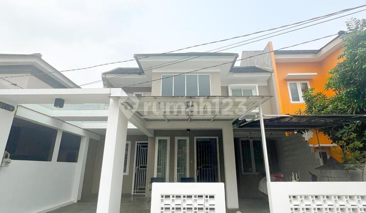 Dijual Rumah 2 Lantai 3+1 Kamar Tidur di Cluster Munawarah Tangerang