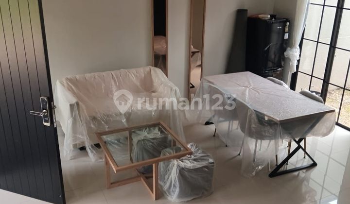 Di Jual Rumah 3 Kamar Tidur di Citraland Surabaya Jawa Timur Di Jual Rumah 3 Kamar Tidur di Citraland Surabaya Jawa Timur