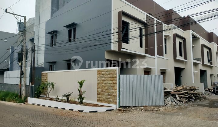 Kos Exclusive Pesan Bangun 3 Lantai Di Tembalang Dekat Undip