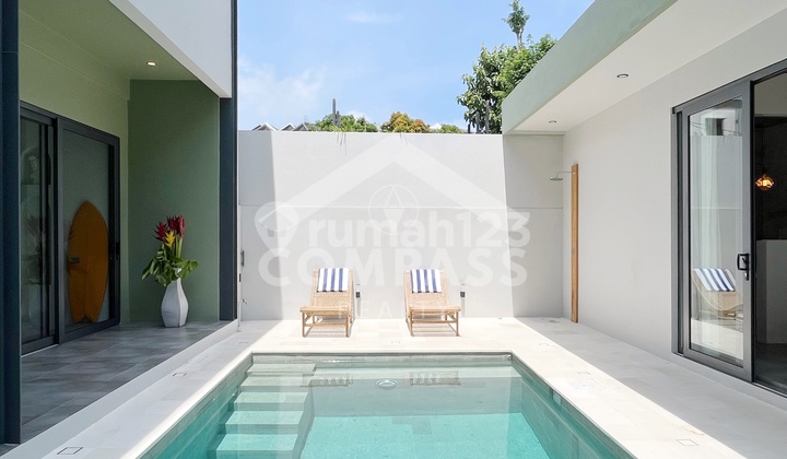 Modern Minimalist House with Saltwater Swimming Pool