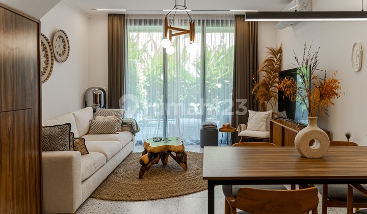 Leasehold: Townhouse untuk Investasi Premium di Berawa 2