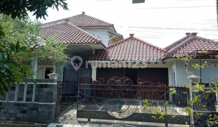 2-Storey House, Sampangan Area, South Semarang, SHM, Good Condition & Move-in Ready