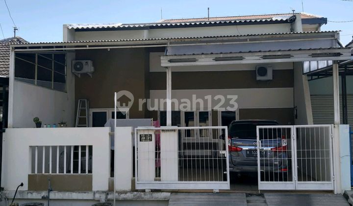 Rumah Terletak Di Tengah Kota Di Semarang Barat 1
