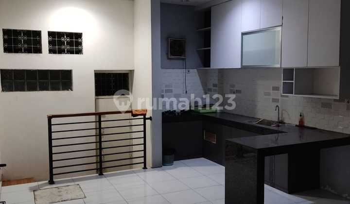 Sewa Ruko Mainroad Kiaracondong Siap Huni 1