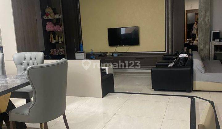 Rumah Mewah Singgasana Pradana Semi Furniahed Siap Huni 2