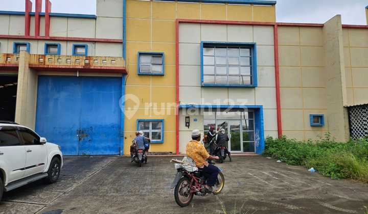 Warehouse for Rent in Millennium Area Cikupa | 800m² | Affordable Price Warehouse for Rent in Millennium Area Cikupa | 800m² | Affordable Price