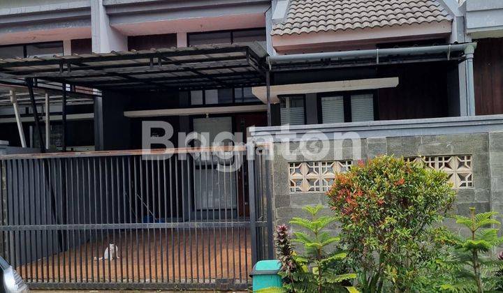 RUMAH TINGKAT ASRI DAN TENANG 1