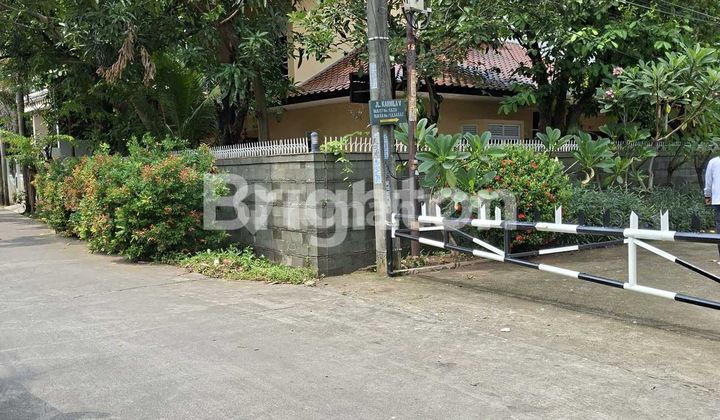 RUMAH TINGKAT HOOK JATI WARINGIN ASRI