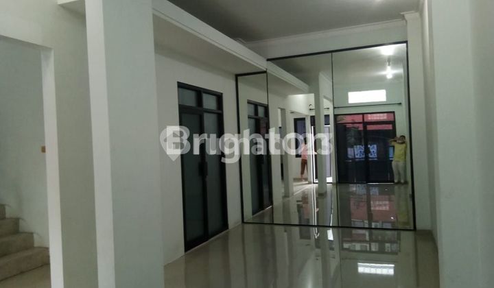 Super Gress hanya 5 menit ke Pakuwon city Mall GRIYA ASRI PAKUWON CITY 2