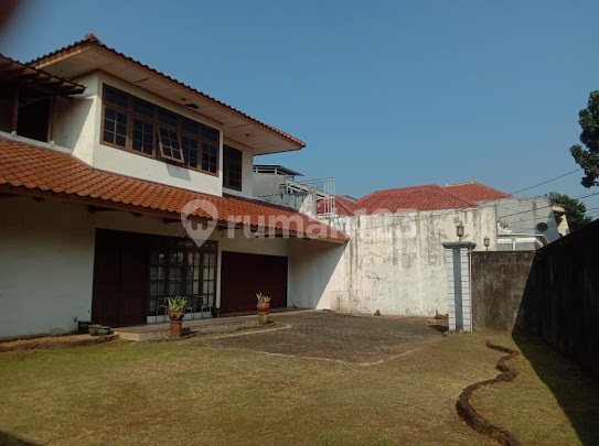 Rumah Bagus SHM di Pejaten